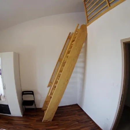 In Mit Grill, Garten Und Terrasse Apartment Rakalj